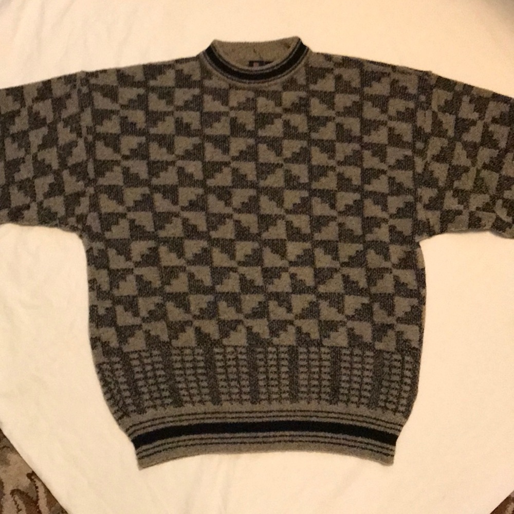 VINTAGE UNGARO UOMO PARIS SWEATER